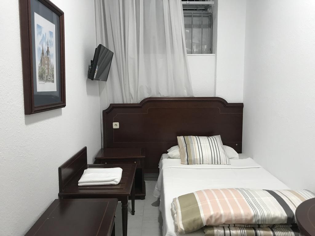 Hostal Lavapies Madrid Kültér fotó