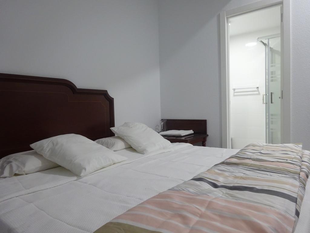Hostal Lavapies Madrid Szoba fotó