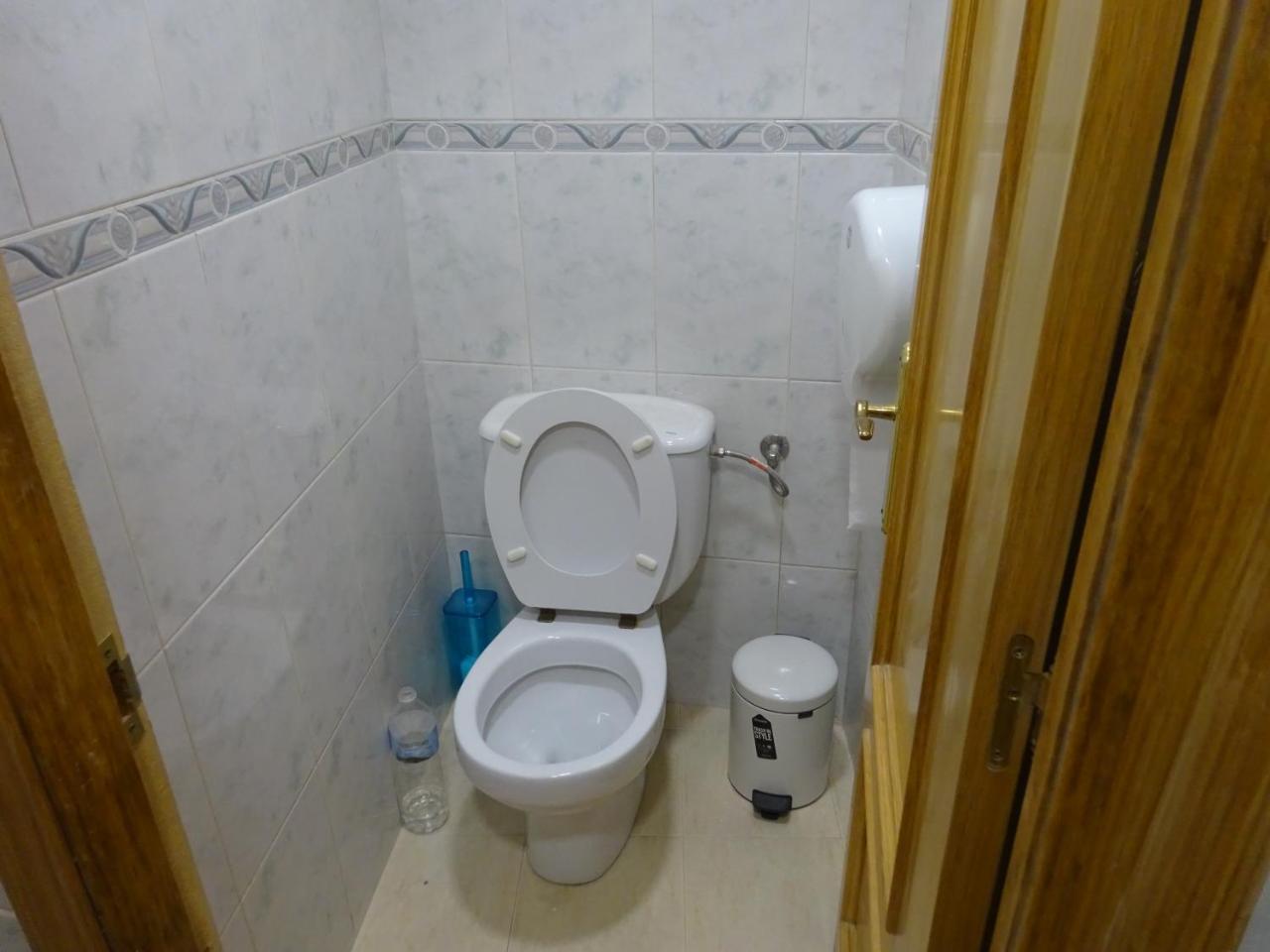 Hostal Lavapies Madrid Kültér fotó