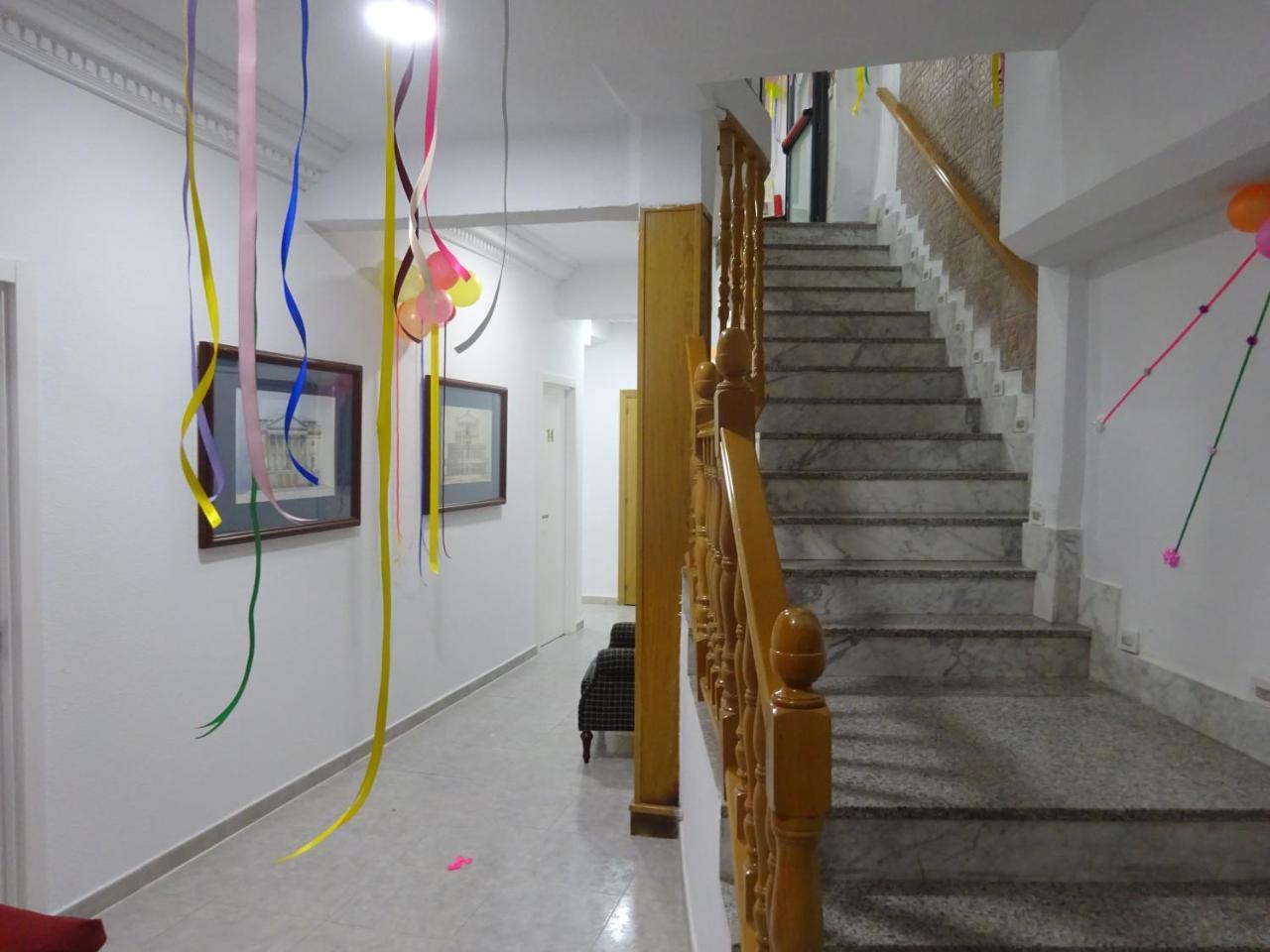 Hostal Lavapies Madrid Kültér fotó