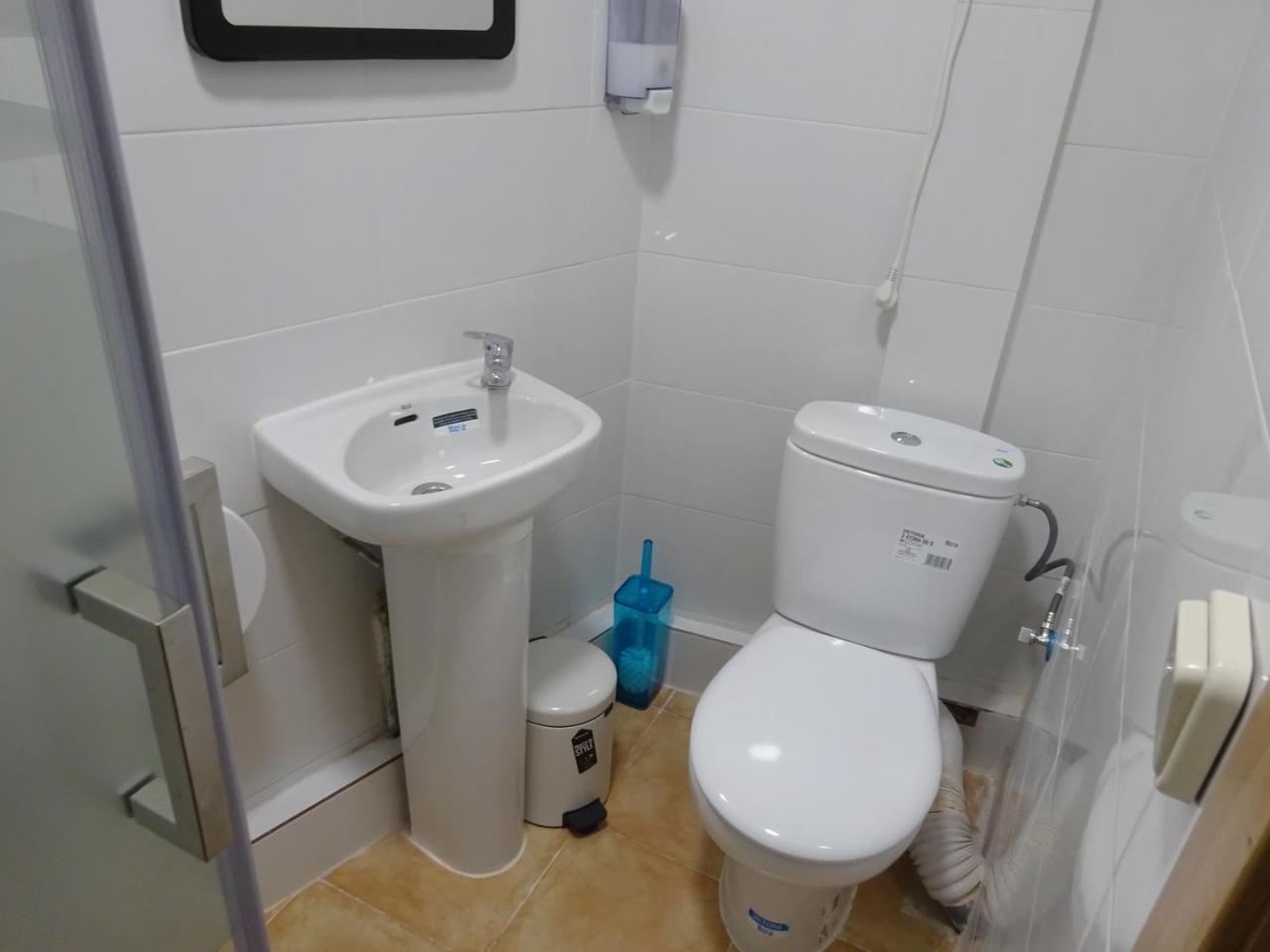 Hostal Lavapies Madrid Kültér fotó