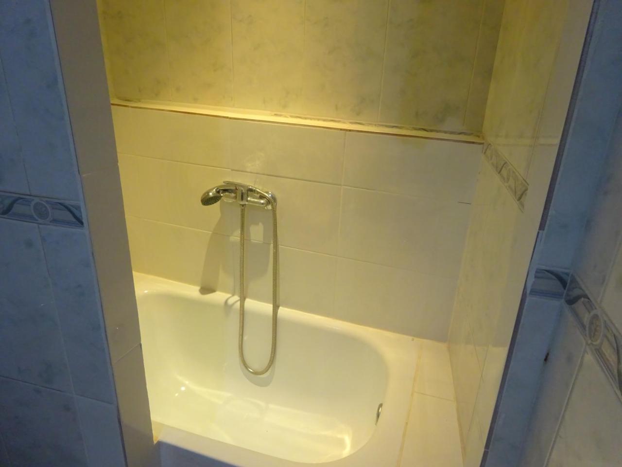 Hostal Lavapies Madrid Kültér fotó